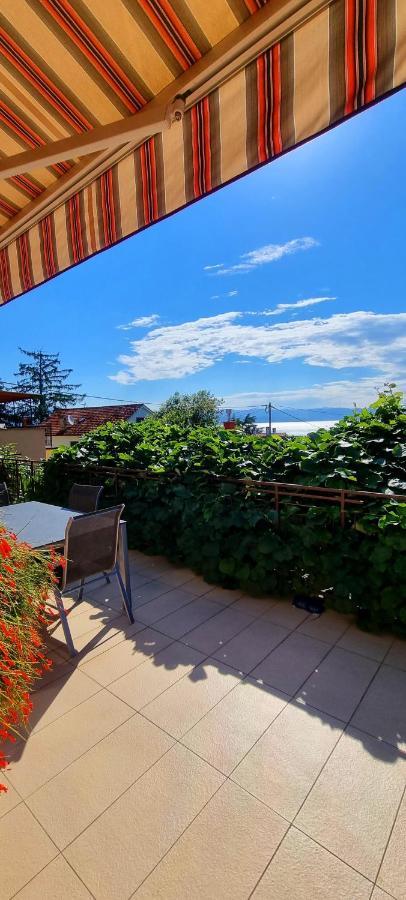 Apartments Skorup Ičići Eksteriør billede