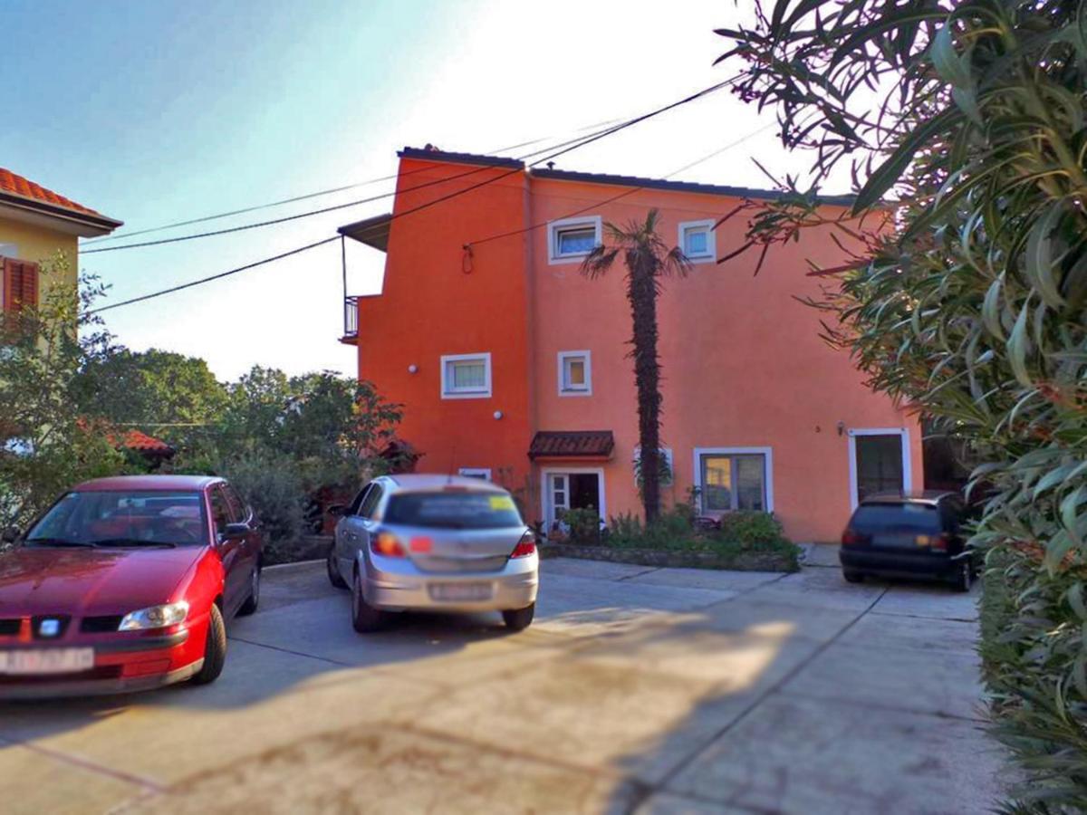 Apartments Skorup Ičići Eksteriør billede